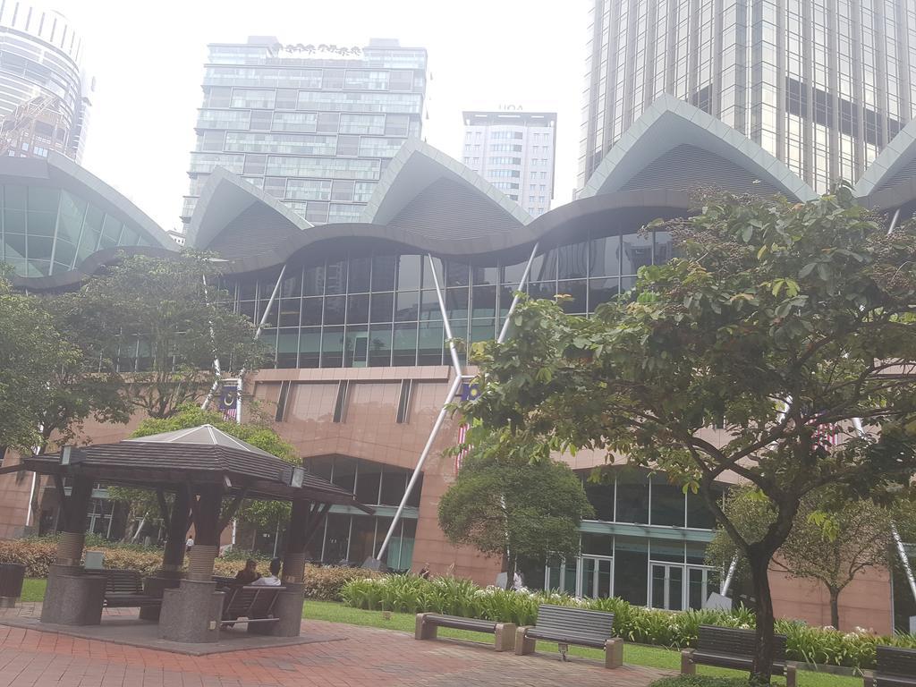 Eureka Klcc Hotel Kuala Lumpur Exterior photo
